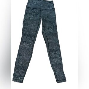 Lululemon Wunder Under Luon Leggings Black White Dot Geometric Print - Size 4